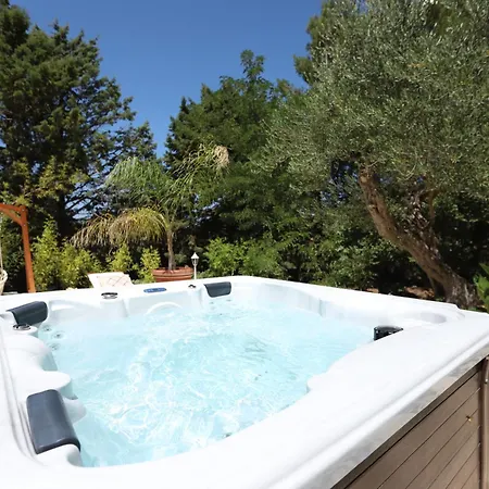 Villa Dimora Dei Trulli Santa Lucia (Brindisi)