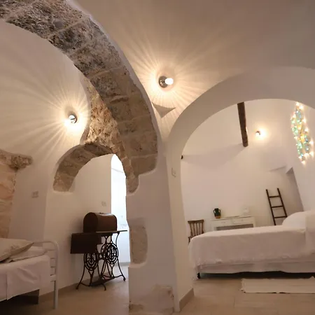 Dimora Dei Trulli Villa Santa Lucia (Brindisi)