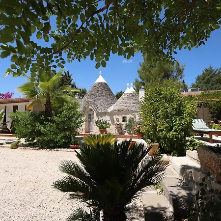 Dimora Dei Trulli Villa Santa Lucia (Brindisi)